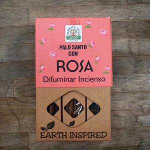 Vedika Palo Santo con Rosa – Inciensos Orgánicos serie EARTH